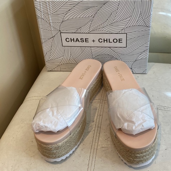 NWT Chase & Chloe Clear Platform Slide - Picture 2 of 7